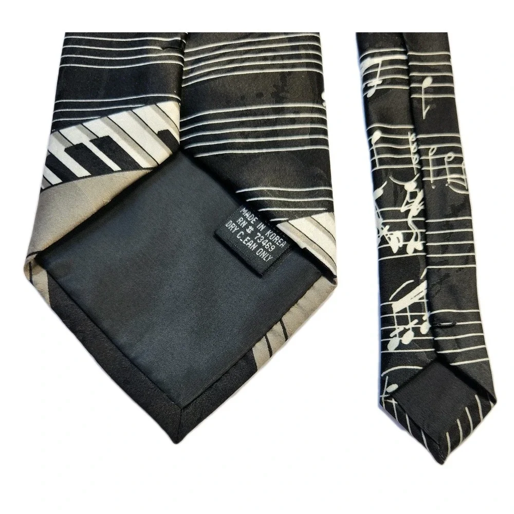 Vintage Looney Tunes Mania Mens Necktie Bugs Bunny Piano Musical‎ Notes 1995 Tie